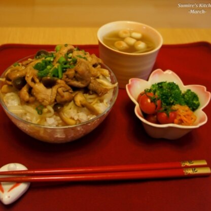 お夜食にプチ丼ぶりで頂きました♪
どんどんご飯がすすむ素敵な味付けです！